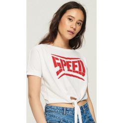 T-shirt z wiązaniem - Biały. Białe t-shirty damskie Sinsay, l. Za 24,99 zł.
