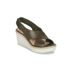 Sandały Clarks PALM GLOW. Zielone sandały trekkingowe damskie Clarks. Za 335,30 zł.