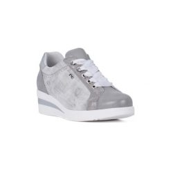 Buty Nero Giardini MP NERO GIARDINI STARS GRIGIO. Szare trampki i tenisówki damskie marki Nero Giardini MP, bez wzorów, bez zapięcia. Za 405,62 zł.