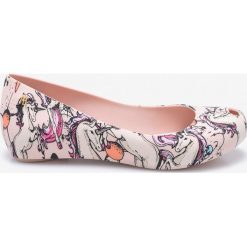 Melissa - Baleriny Ultragirl. Czerwone baleriny damskie marki Melissa, z gumy. Za 339,90 zł.