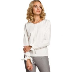 Ecru Bluzka z Wiązanymi na Dole Długimi Rękawami. Szare bluzki damskie marki Molly.pl, s, bez wzorów, z tkaniny, eleganckie, z klasycznym kołnierzykiem, z długim rękawem. Za 99,90 zł.