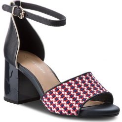 Sandały damskie: Sandały TOMMY HILFIGER - Corporate Interwoven Mid Heel FW0FW02244 Tango Red 611