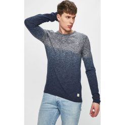 Blend - Sweter. Niebieskie swetry męskie Blend, s, bez wzorów, z bawełny, z okrągłym kołnierzem, bez kaptura. W wyprzedaży za 99,90 zł.