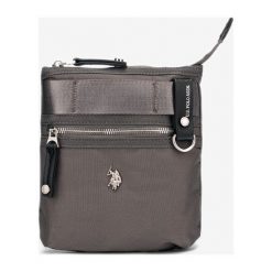 U.S. Polo Assn New Waganer Cross body bag Szary. Szare torebki klasyczne damskie U.S. Polo Assn., w paski, z materiału, bez dodatków. Za 274,95 zł.