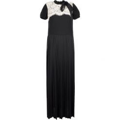 Twinset Sukienka. Sukienki damskie Twin Set, na co dzień, z aplikacjami, z tkaniny, bez kołnierzyka, z krótkim rękawem, krótkie, mini, proste. Za 589,00 zł.