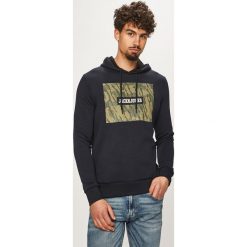 Jack & Jones - Bluza. Niebieskie bluzy męskie Jack & Jones, xl, z nadrukiem, z bawełny, z kapturem, bez rękawów, z kapturem. W wyprzedaży za 79,90 zł.
