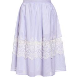 Steffen Schraut OCEAN STRIPE LACE Spódnica trapezowa light blue. Niebieskie spódniczki trapezowe marki Steffen Schraut, z bawełny. W wyprzedaży za 399,60 zł.