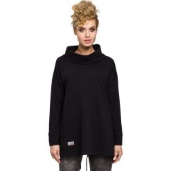 EVE Bluza oversize z kominem i kieszenią - czarna. Czarne bluzy damskie Moe, s, bez wzorów, z elastanu, bez rękawów, bez kaptura. W wyprzedaży za 129,00 zł.