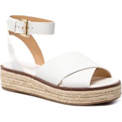 Espadryle MICHAEL MICHAEL KORS - Abbott Sandal 40S9ABFA1L Optic White. Białe espadryle damskie marki MICHAEL Michael Kors, z aplikacjami, ze skóry ekologicznej, bez obcasa. Za 669,00 zł.
