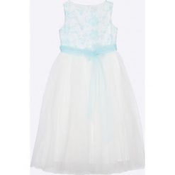Sly - Sukienka dziecięca 134-158 cm. Białe sukienki dziewczęce SLY, z haftami, z poliesteru, eleganckie, bez rękawów, maxi, rozkloszowane. W wyprzedaży za 119,90 zł.