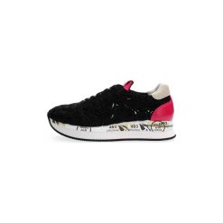 Buty Premiata CONNY. Czarne trampki i tenisówki damskie Premiata, bez wzorów, bez zapięcia. Za 686,43 zł.