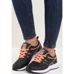 Czarne Buty Sportowe Come Up. Czarne buty sportowe damskie Born2be, bez wzorów, sportowe. Za 89,99 zł.