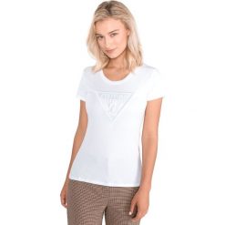 Guess Koszulka Biały. Białe koszulki damskie Guess, xs, z haftami, z bawełny, bez kołnierzyka, z krótkim rękawem. Za 188,95 zł.