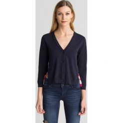 SWETER EMPORIO ARMANI. Czerwone swetry damskie z bawełny. Za 529,50 zł.