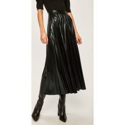 Only - Spódnica. Czarne spódniczki damskie ONLY, s, bez wzorów, z elastanu, z podwyższonym stanem, maxi, rozkloszowane. W wyprzedaży za 79,90 zł.
