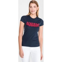 Armani Exchange Koszulka Niebieski. Niebieskie koszulki damskie Armani Exchange, xs, z nadrukiem, z bawełny, bez kołnierzyka. Za 209,95 zł.