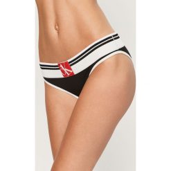Calvin Klein Underwear - Figi CK One. Czarne majtki damskie Calvin Klein Underwear, s, bez wzorów, z elastanu. W wyprzedaży za 89,90 zł.