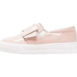 Creepersy damskie: Lost Ink Wide Fit SAMANTHA SQUARE BUCKLE PLIMSOLL Półbuty wsuwane nude