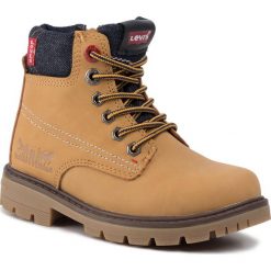 Trapery LEVI'S - VFOR0020S Forrest Camel. Żółte śniegowce chłopięce Levi's®, bez zapięcia. Za 209,00 zł.