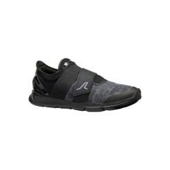 Buty męskie do szybkiego marszu Soft 180 Strap czarne. Czarne buty sportowe męskie marki NEWFEEL, z poliesteru, bez zapięcia, trekkingowe. Za 99,99 zł.