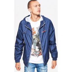 Kurtka typu wiatrówka - Granatowy. Niebieskie kurtki męskie Cropp, l. W wyprzedaży za 69,99 zł.