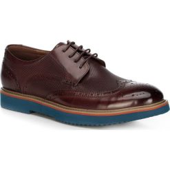 Buty męskie. Niebieskie półbuty męskie Wittchen, na co dzień, z aplikacjami, ze skóry, casualowe, bez zapięcia. Za 499,90 zł.
