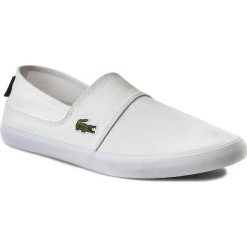 Tenisówki LACOSTE - Marice Bl 2 Cam 7-33CAM1071001 Wht. Białe półbuty męskie marki Lacoste, bez wzorów, z gumy, eleganckie, bez zapięcia. Za 299,99 zł.