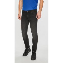 Wrangler - Jeansy Bryson. Czarne jeansy męskie marki Wrangler, z elastanu. Za 329,90 zł.