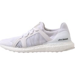 Adidas by Stella McCartney ULTRA BOOST Obuwie do biegania treningowe white. Białe buty damskie do biegania marki adidas by Stella McCartney, z tworzywa sztucznego. Za 899,00 zł.