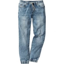 Dżinsy ze stretchem i gumką w talii Slim Fit Straight bonprix niebieski. Niebieskie jeansy męskie regular bonprix, z jeansu. Za 89,99 zł.
