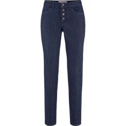 Wygodne dżinsy ze stretchem Slim Fit bonprix ciemnoniebieski. Niebieskie jeansy damskie bonprix, bez wzorów, z jeansu. Za 49,99 zł.