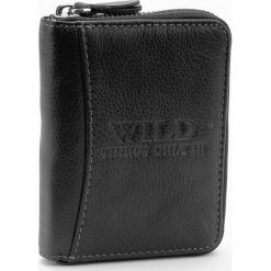 Portfel męski Wild things Only Zipper Around Czarny. Czarne portfele męskie marki Wild, z materiału. Za 79,00 zł.