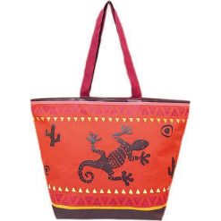 Torba plażowa "Bohème" w kolorze czerwonym - 35 x 58 x 23 cm. Czerwone torby damskie na zakupy Le Comptoir de la Plage, z tworzywa sztucznego. W wyprzedaży za 38,95 zł.