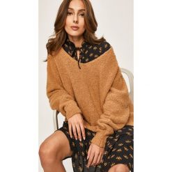 Answear - Sweter. Żółte swetry damskie ANSWEAR, s, bez wzorów, z wełny, bez rękawów, bez kaptura. W wyprzedaży za 49,90 zł.