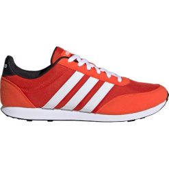 BUTY ADIDAS V RACER 2.0. Czerwone buty sportowe męskie Adidas, na wiosnę, z zamszu, bez zapięcia, na fitness i siłownię. Za 229,99 zł.