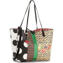 Torebka DESIGUAL - 18SAXPCT 3148. Szare torebki klasyczne damskie Desigual, ze skóry ekologicznej. W wyprzedaży za 219,00 zł.