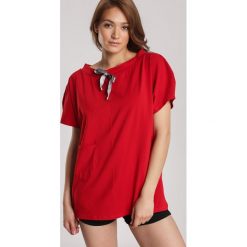 Czerwona Bluzka Guinerenna. Czerwone bluzki damskie Renee, xl, bez wzorów, bez kołnierzyka, bez rękawów. Za 59,99 zł.