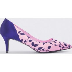 Czółenka: NA-KD Shoes Satynowe czółenka na średnim obcasie – Pink,Blue,Multicolor