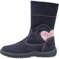 Friboo Kozaki blu. Niebieskie buty zimowe damskie marki Friboo, z materiału, na wysokim obcasie. W wyprzedaży za 141,75 zł.
