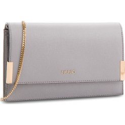 Torebka LIU JO - S Crossbody Isola A68167 E0087 Frozen 63850. Szare torebki klasyczne damskie Liu Jo, ze skóry ekologicznej. Za 389,00 zł.