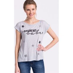 Haily's - Top. Szare topy damskie marki Haily's, l, z aplikacjami, z dzianiny, z okrągłym kołnierzem. W wyprzedaży za 29,90 zł.