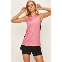 Reebok - Top. Różowe topy damskie Reebok, s, bez wzorów, z poliesteru, bez rękawów. W wyprzedaży za 69,90 zł.