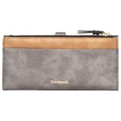 Desigual Portfel Damski Ares Pia Czarny. Czarne portfele damskie Desigual. Za 229,00 zł.