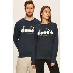 Diadora - Bluza. Niebieskie bluzy damskie Diadora, s, z nadrukiem, z bawełny, bez rękawów, bez kaptura. W wyprzedaży za 99,90 zł.