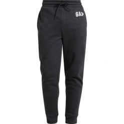 Spodnie dresowe męskie: GAP MODERN LOGO Spodnie treningowe moonless night