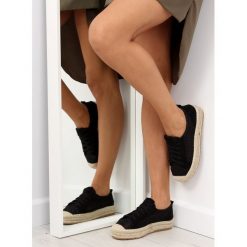 Espadryle czarne BRUNETE. Czarne buty sportowe damskie FunKee.pl, bez wzorów, z tkaniny, na wysokim obcasie. Za 100,99 zł.