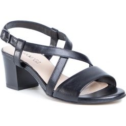 Sandały LASOCKI - 70761-05ME Black. Czarne klapki damskie Lasocki, bez wzorów, ze skóry, bez obcasa, na obcasie. Za 179,99 zł.