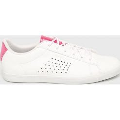 Le Coq Sportif - Buty Agate Sport. Białe buty sportowe damskie le coq sportif, bez wzorów, ze skóry, sportowe. W wyprzedaży za 229,90 zł.
