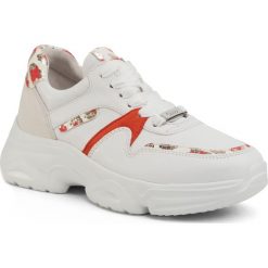 Sneakersy GABOR - 43.470.25 Weiss/Rubin. Białe półbuty damskie Gabor, na co dzień, bez wzorów, ze skóry, bez obcasa, na płaskiej podeszwie, bez zapięcia. Za 579,00 zł.