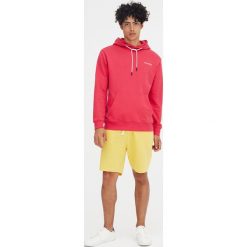 Kolorowe bermudy jogging basic. Żółte spodenki i szorty męskie Pull&Bear, m, bez wzorów. Za 49,90 zł.